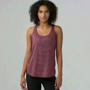 Lululemon 105 Singlet
Heathered Bordeaux Drama size 2